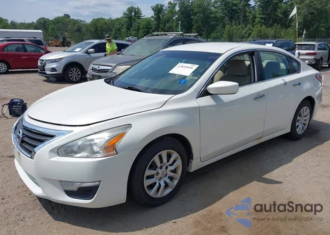 2014 Nissan Altima 2.5 S z USA, uszkodzony, nr VIN 1N4AL3AP7EC146867